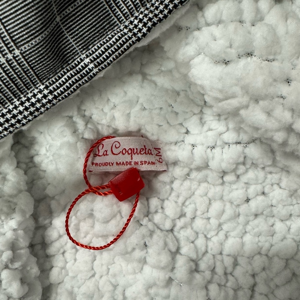 La Coqueta Sherpa Coat - Picture 2 of 2